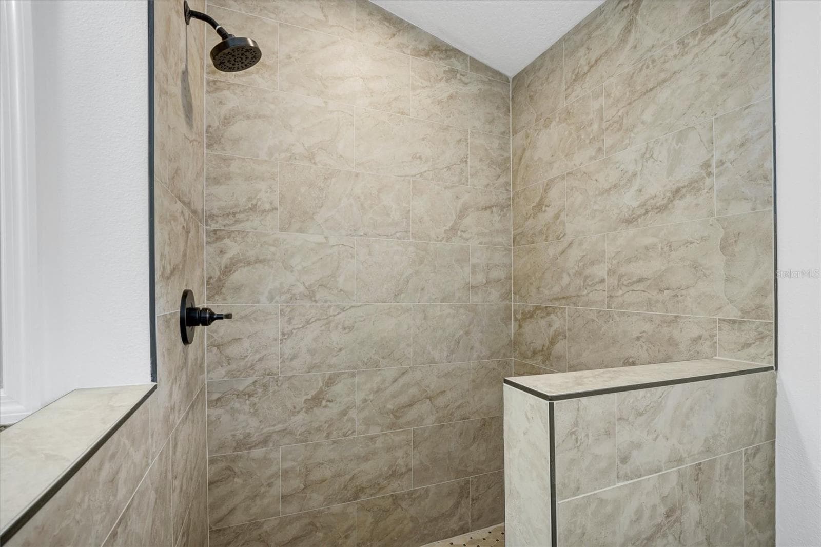 Primary Bathroom-Alternate View - 140 MILESTONE DR, HAINES CITY