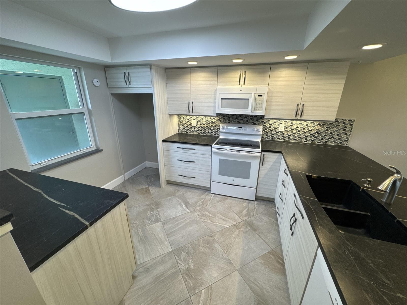 Condominium at 3600 BAL HARBOR BLVD #1G, PUNTA GORDA, photo 2 of 12