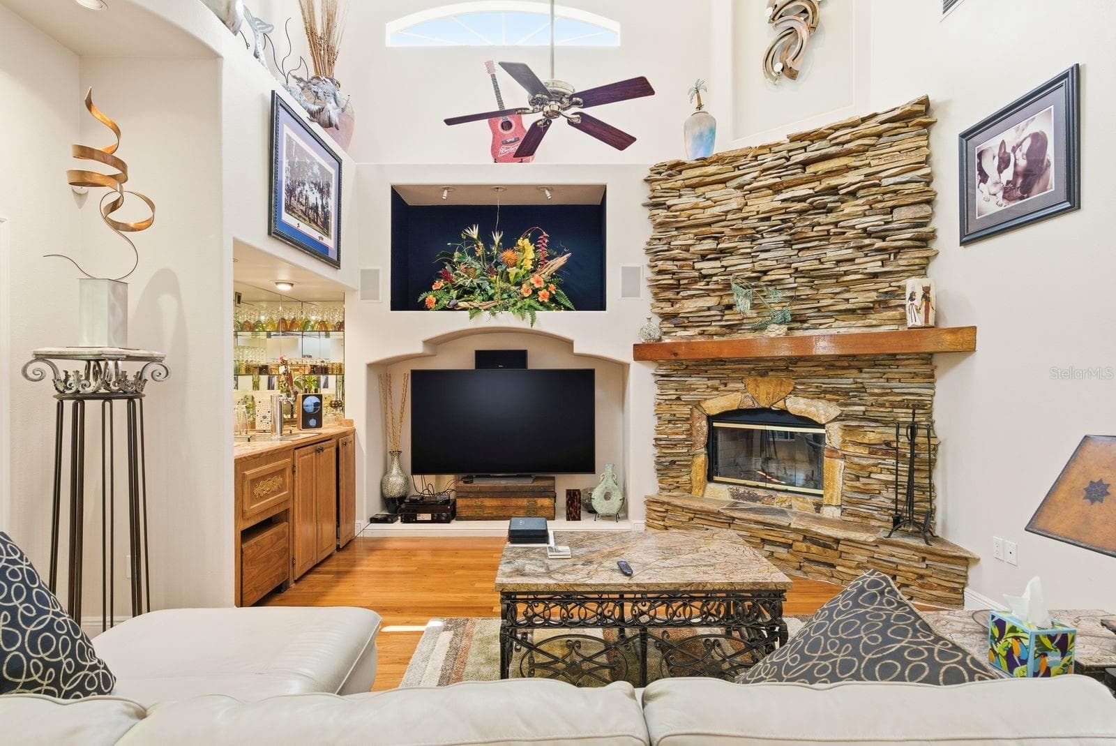 Living Room - 503 PALM AVE, PALM HARBOR