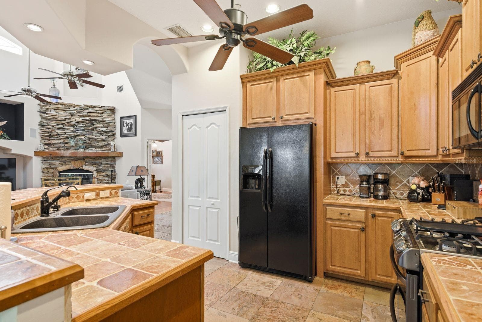 Kitchen - 503 PALM AVE, PALM HARBOR
