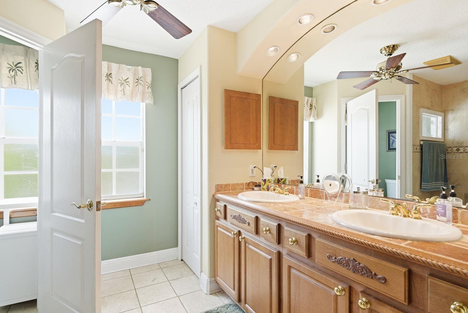 Primary Bathroom - 503 PALM AVE, PALM HARBOR