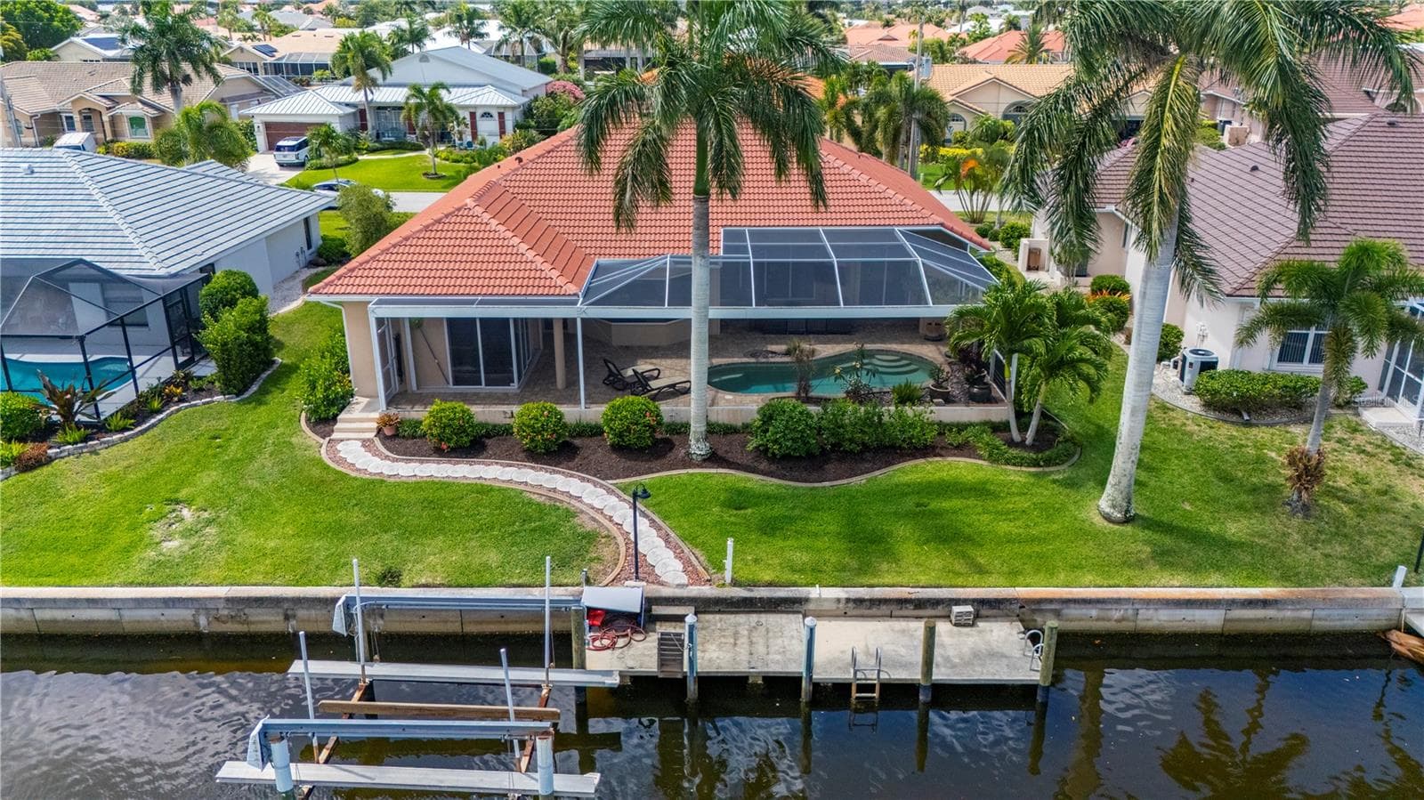 Single Family Residence at 1020 VIA FORMIA, PUNTA GORDA, photo 3 of 80