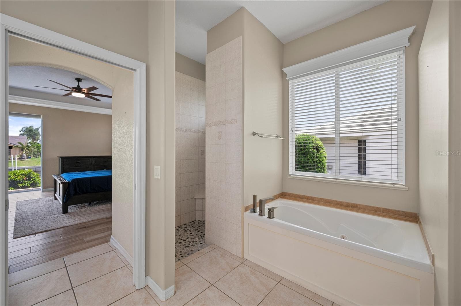 Single Family Residence at 1020 VIA FORMIA, PUNTA GORDA, photo 32 of 80