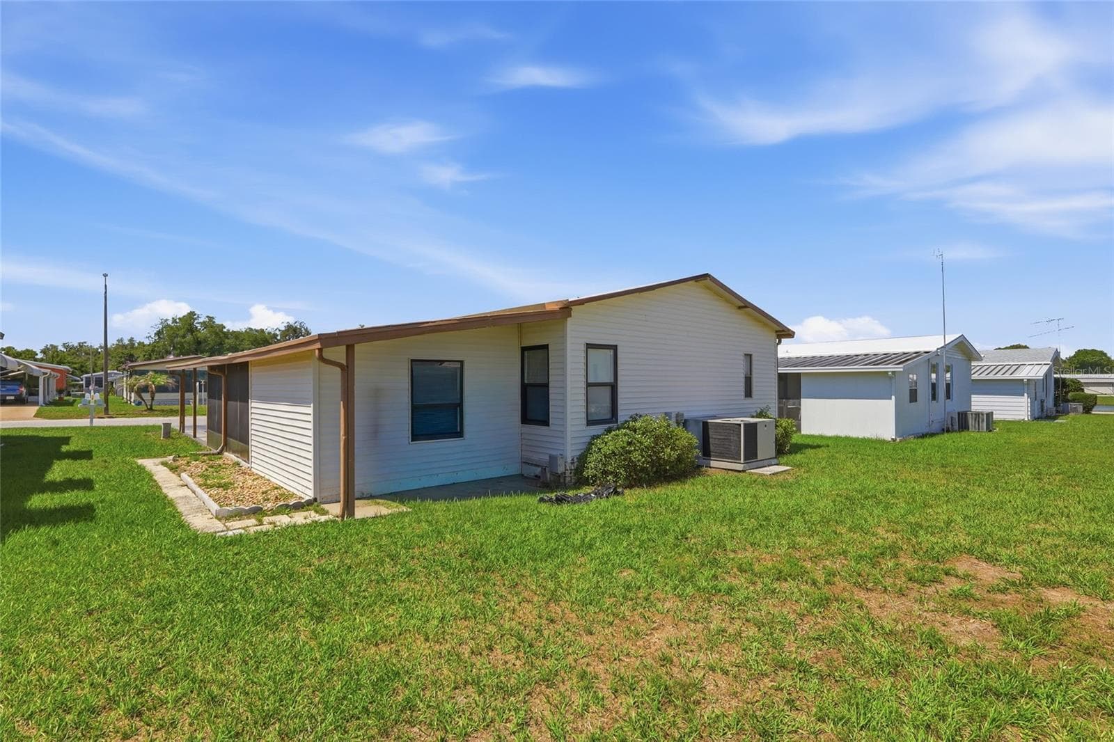 Manufactured Home at 35919 VERANO LN, ZEPHYRHILLS, photo 23 of 23