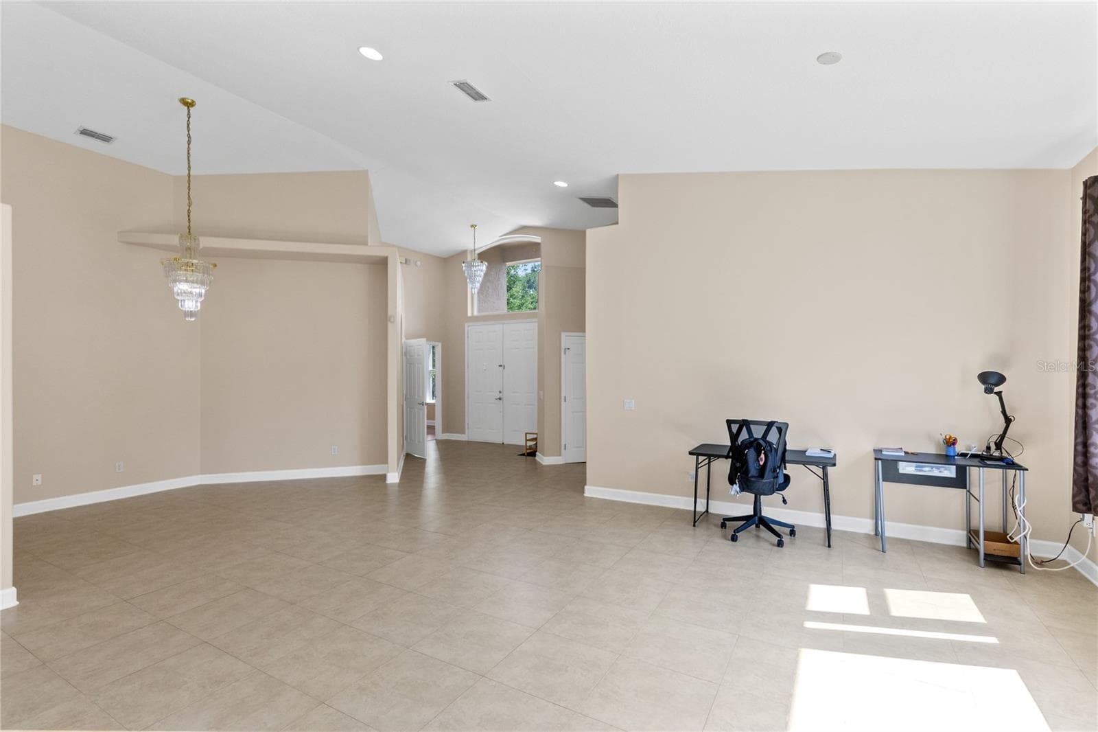Living Room - 683 OAK HOLLOW WAY, ALTAMONTE SPRINGS