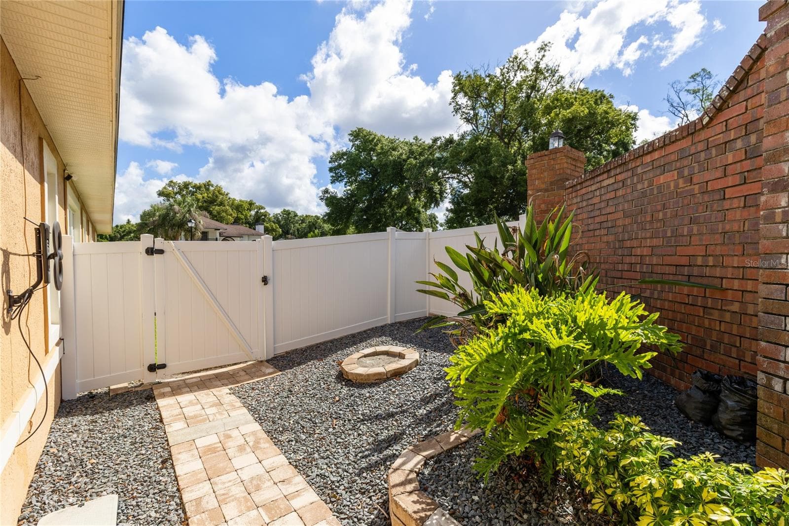 Yard - 683 OAK HOLLOW WAY, ALTAMONTE SPRINGS