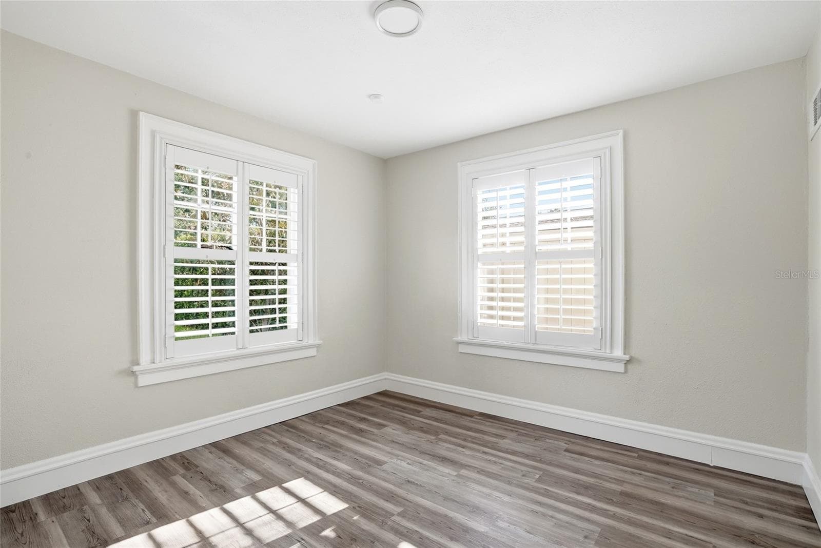 Single Family Residence at 190 BOSPHOROUS AVE, TAMPA, photo 56 of 84