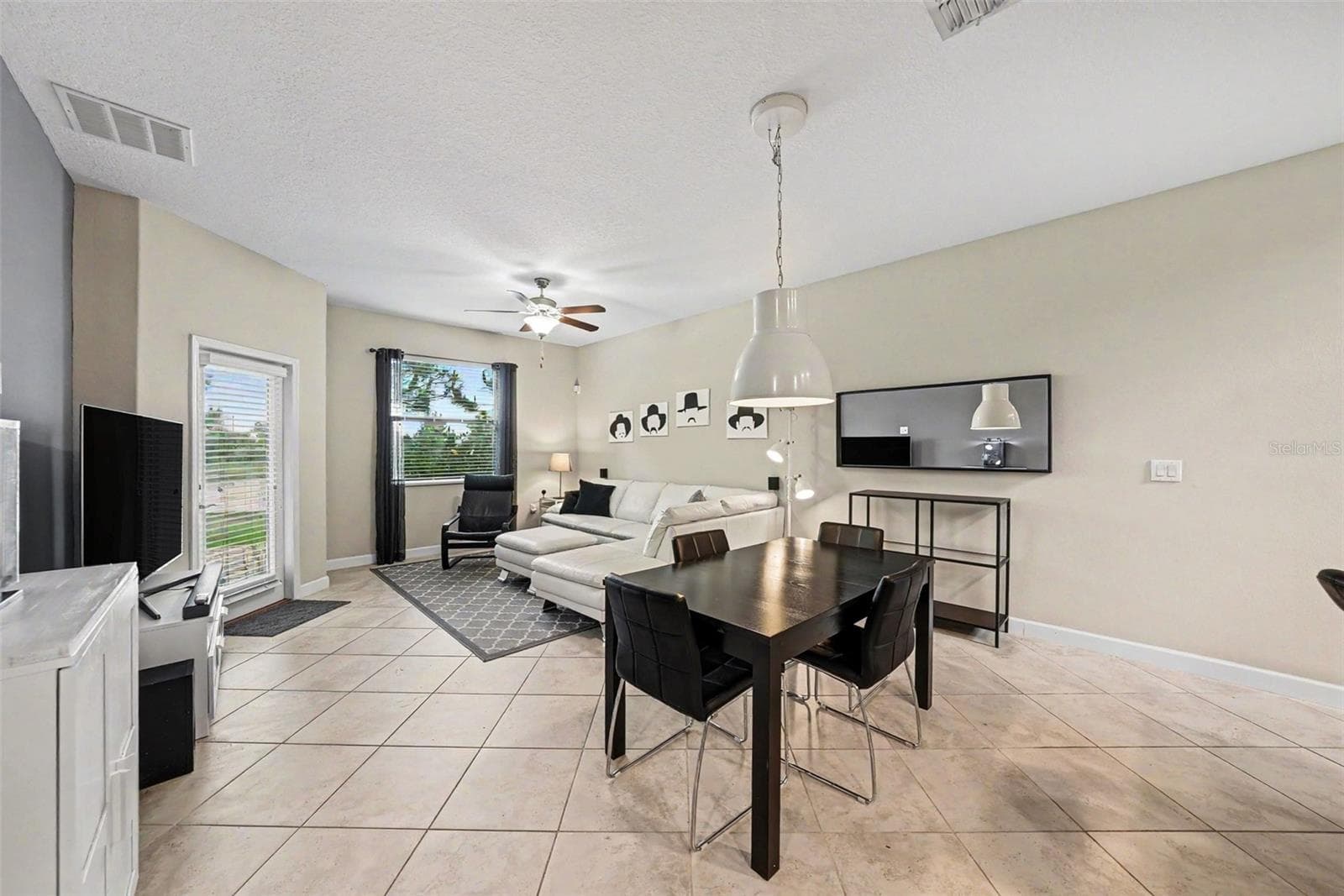 Townhouse at 28504 TRANQUIL LAKE CIR, WESLEY CHAPEL, photo 8 of 25