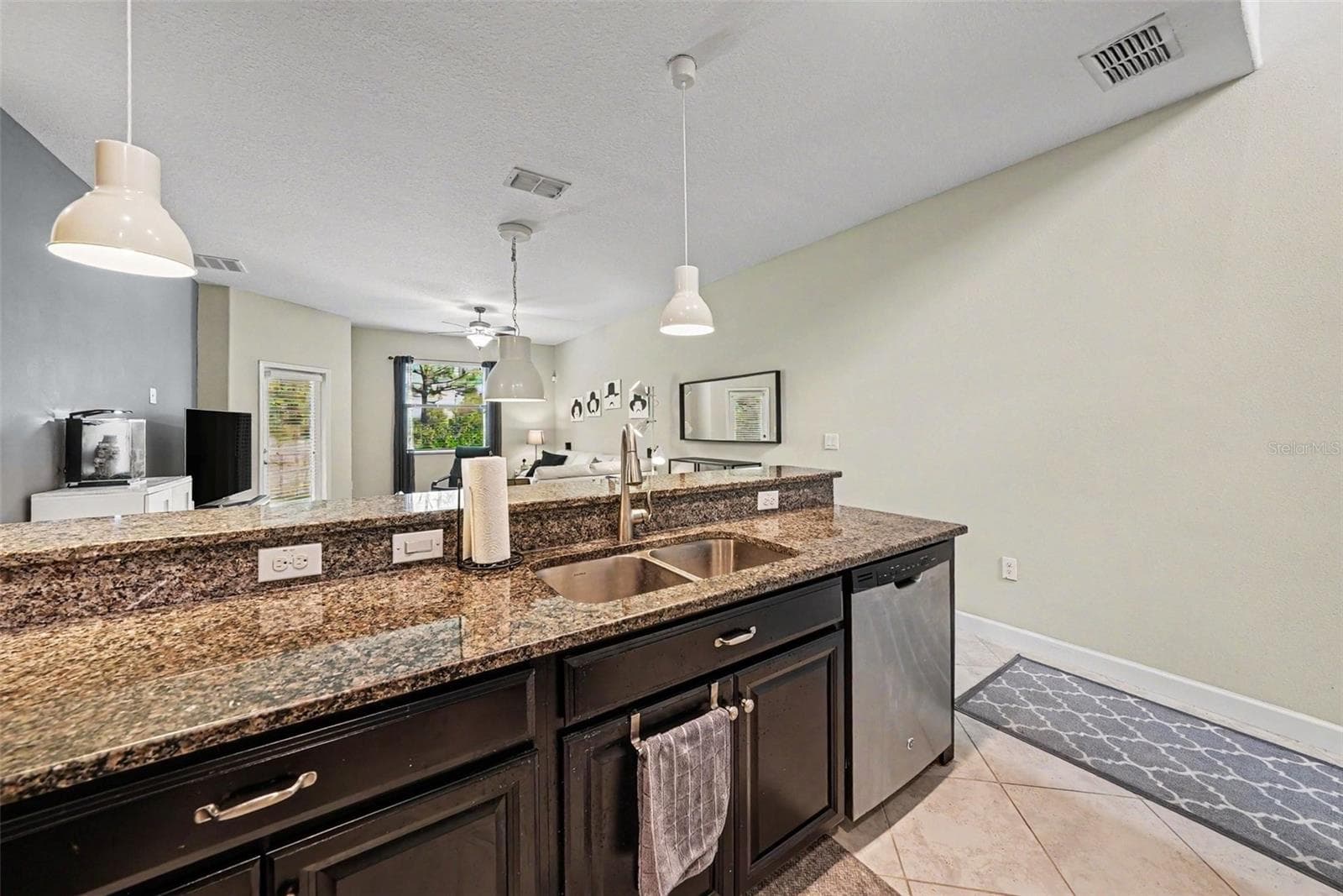Townhouse at 28504 TRANQUIL LAKE CIR, WESLEY CHAPEL, photo 11 of 25