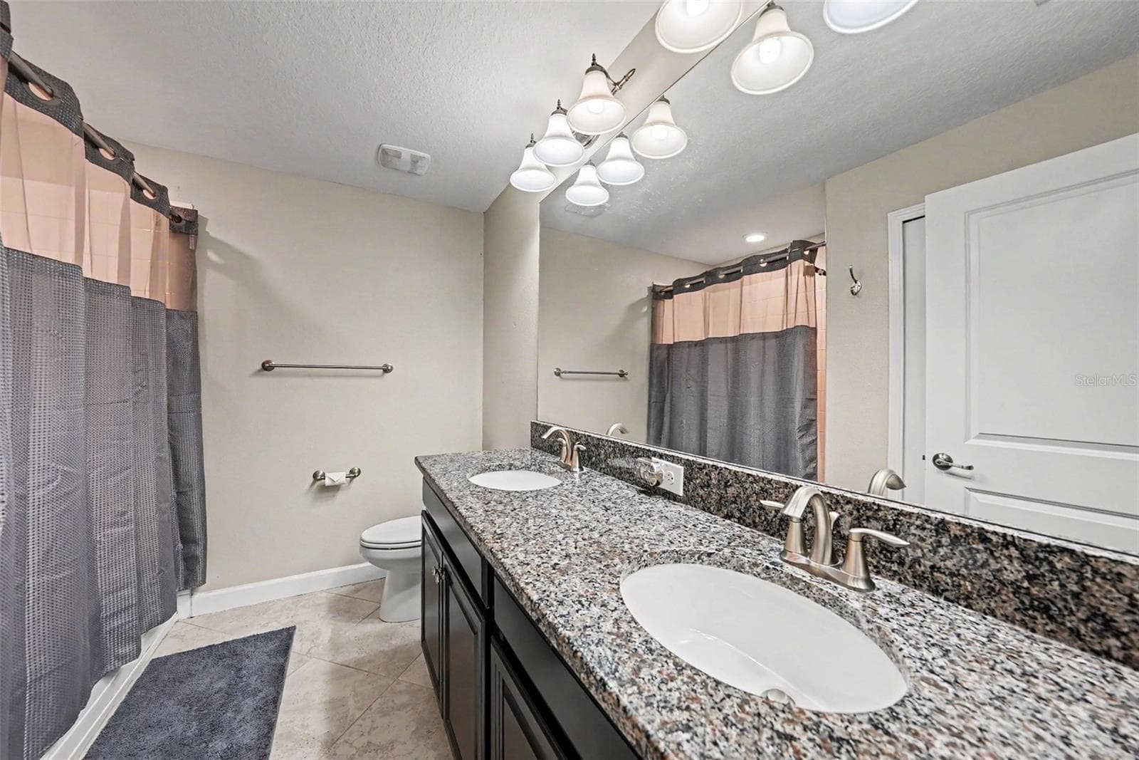 Townhouse at 28504 TRANQUIL LAKE CIR, WESLEY CHAPEL, photo 19 of 25
