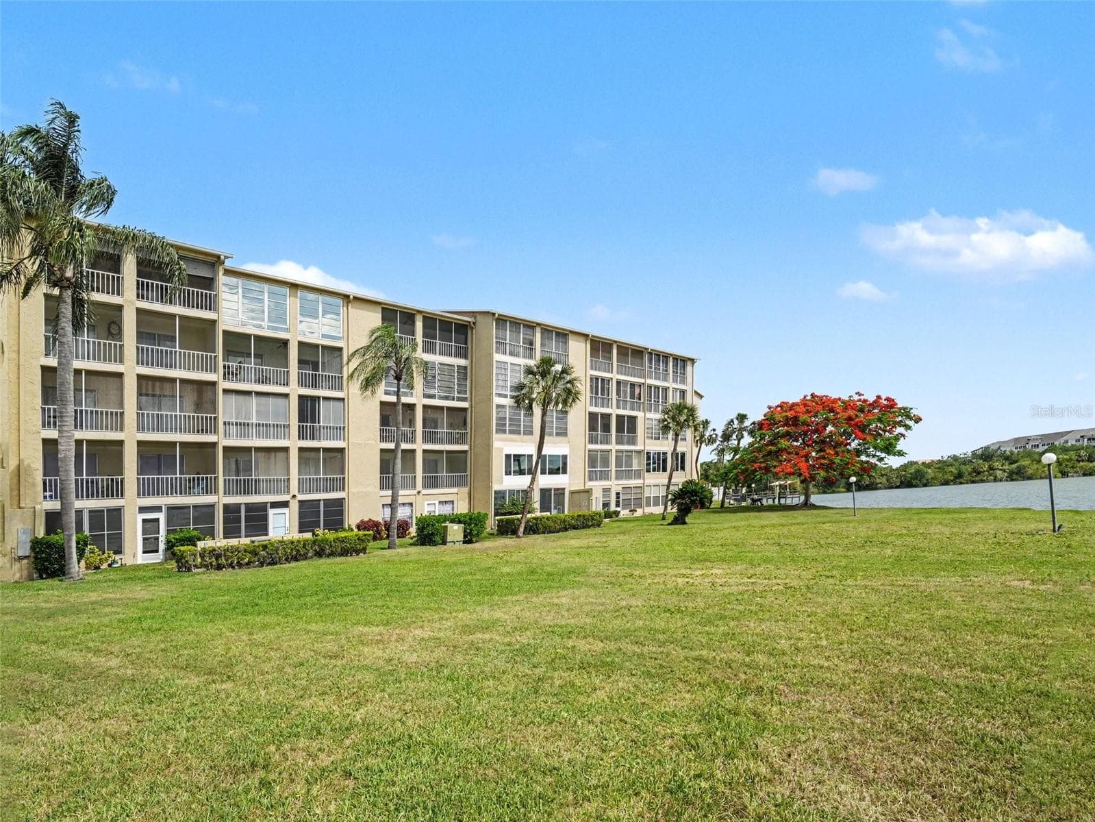 Condominium at 3801 LAKE BAYSHORE DR #H413, BRADENTON, photo 26 of 36