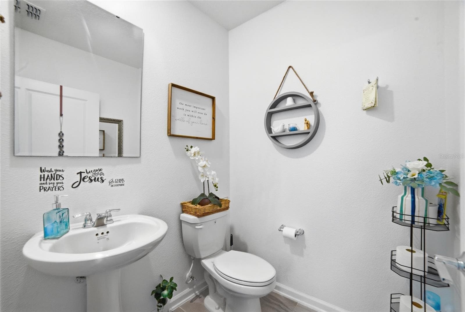 Single Family Residence at 4980 FOUR STRAND CT, ST CLOUD, photo 9 of 33