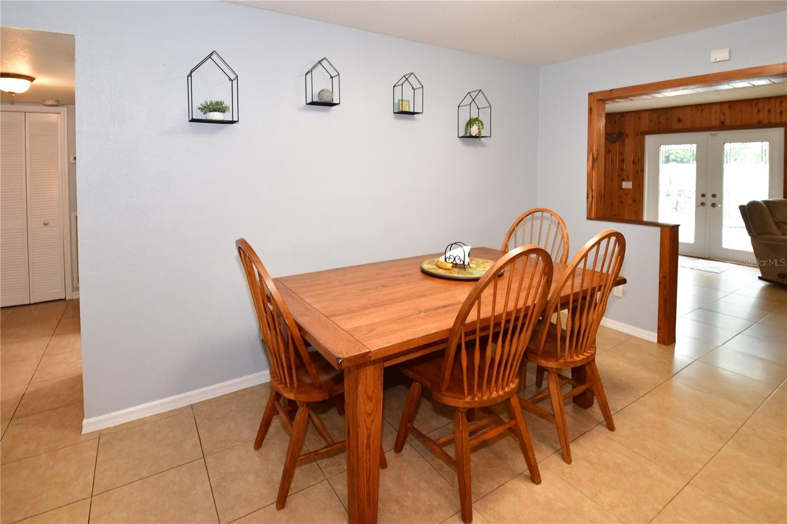 Single Family Residence at 7519 HARBOR VIEW WAY, SEMINOLE, photo 10 of 24