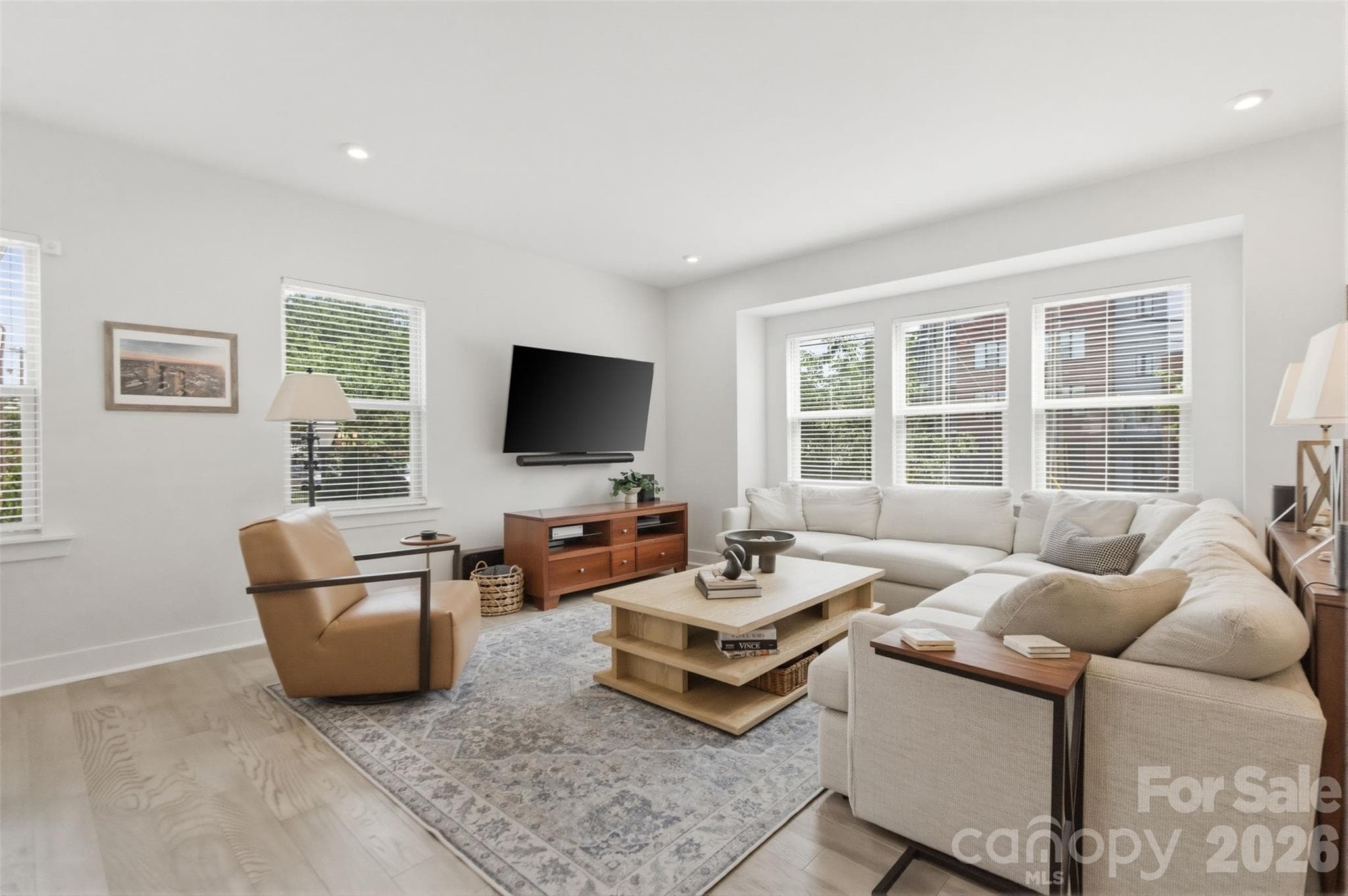 Living area - Charlotte
