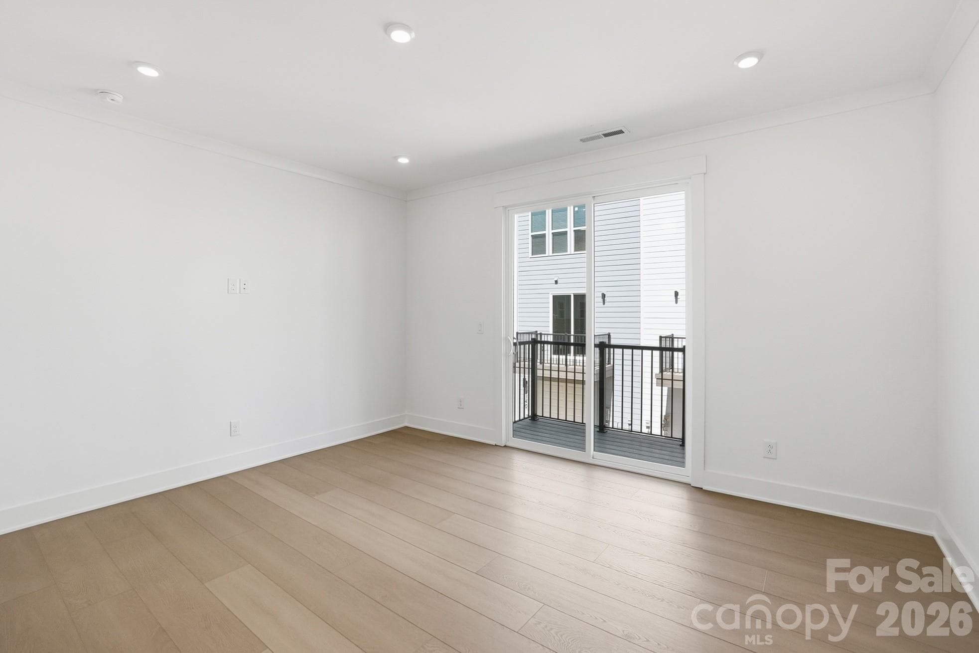 Spacious Family Room - 1124 Kokomo Lane, Charlotte