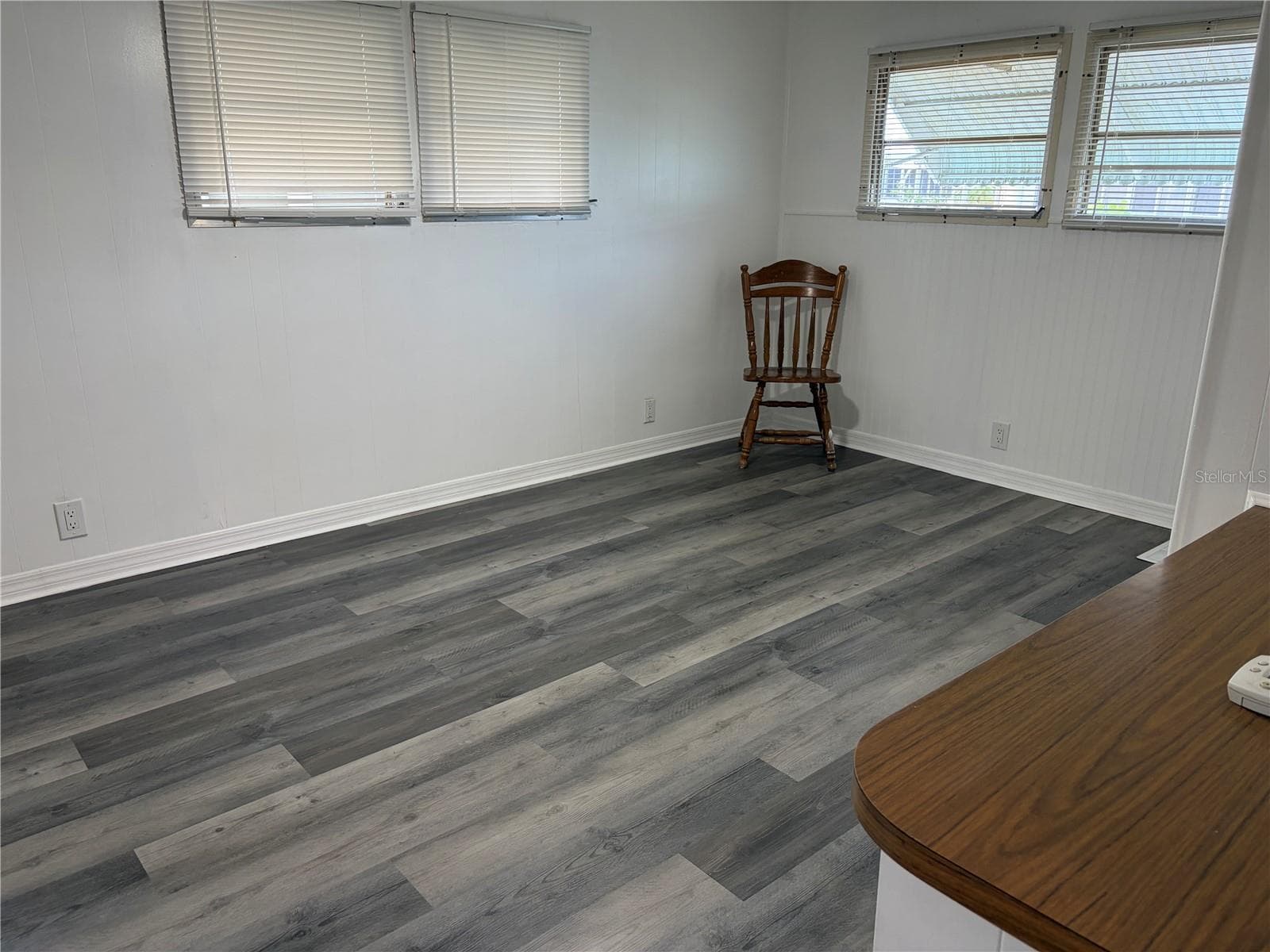 Mobile Home at 5221 BEECHMONT AVE, SARASOTA, photo 15 of 74