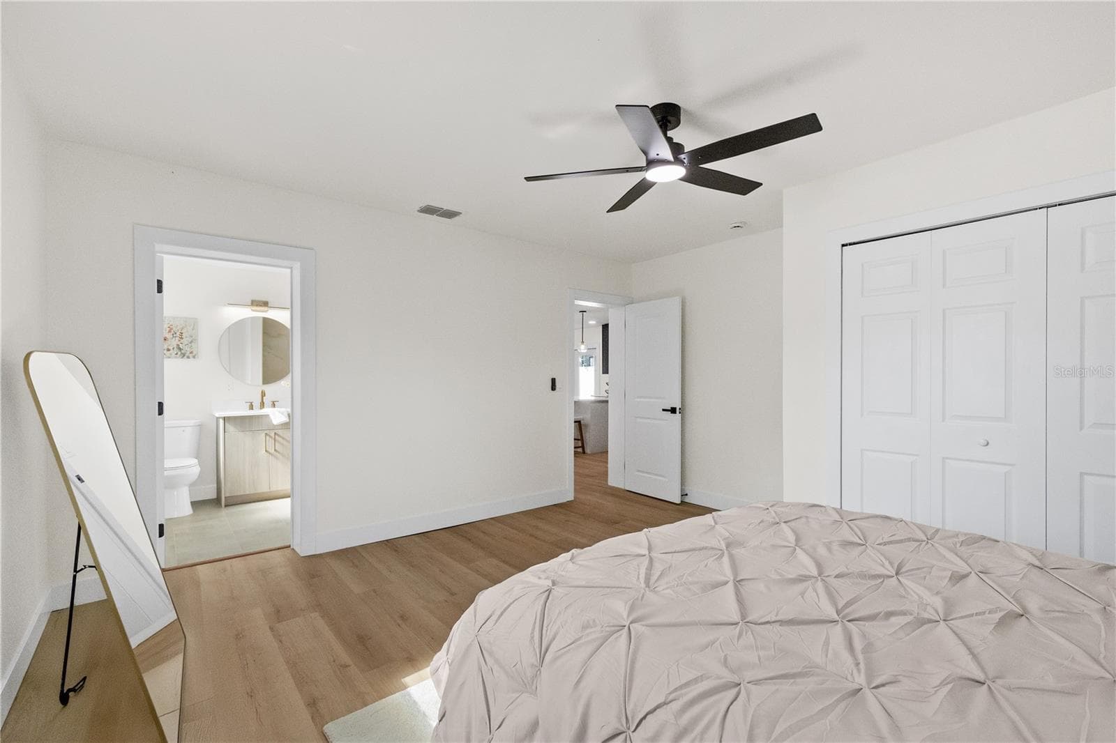 Single Family Residence at 815 W MINNEHAHA ST, TAMPA, photo 21 of 37