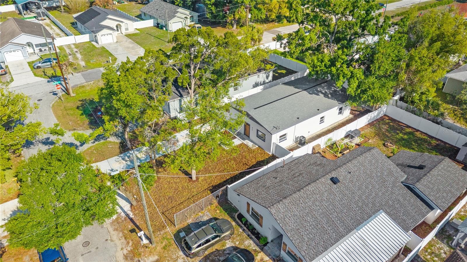 Single Family Residence at 815 W MINNEHAHA ST, TAMPA, photo 37 of 37