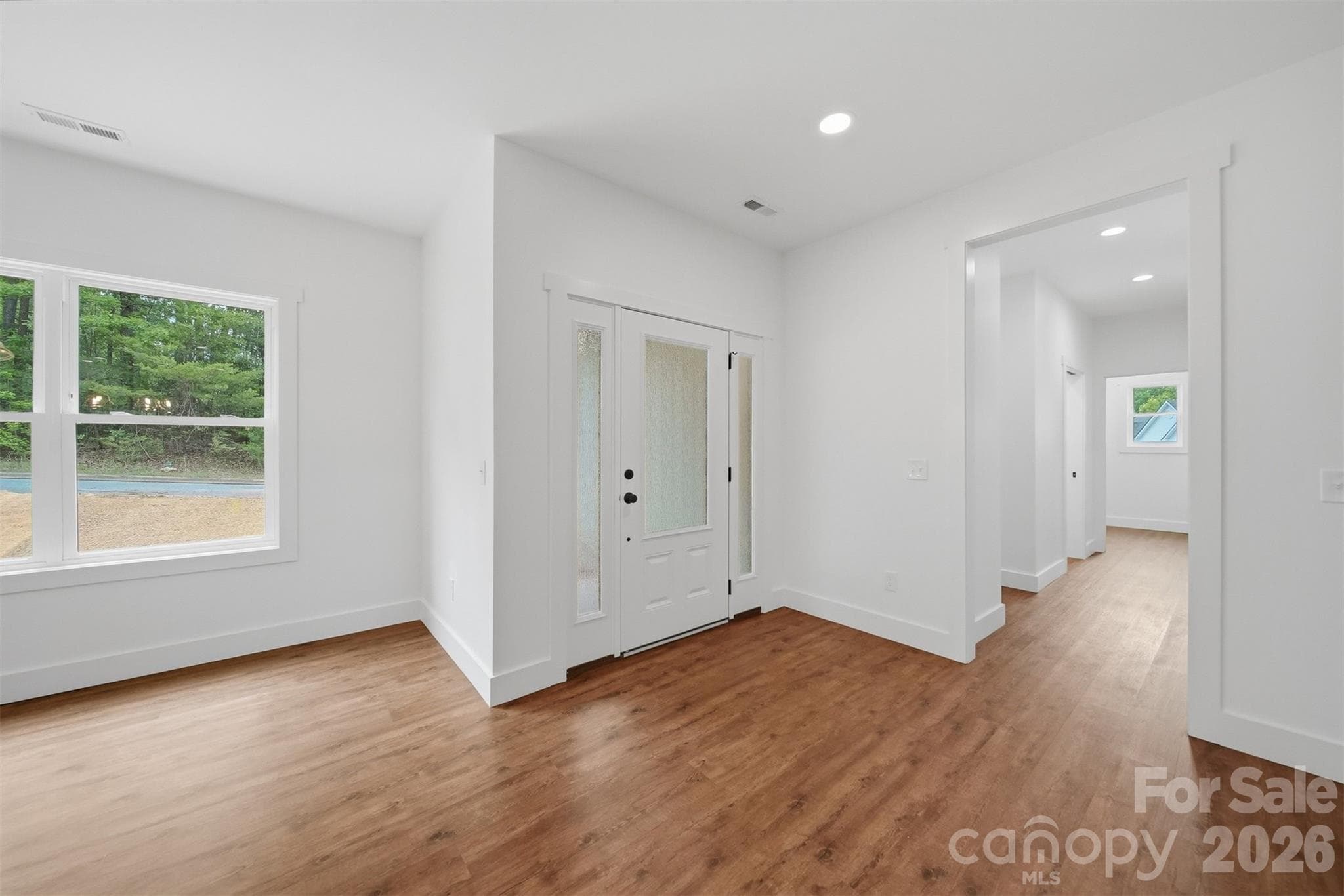 Single Family Residence at Lenoir, photo 6 of 47