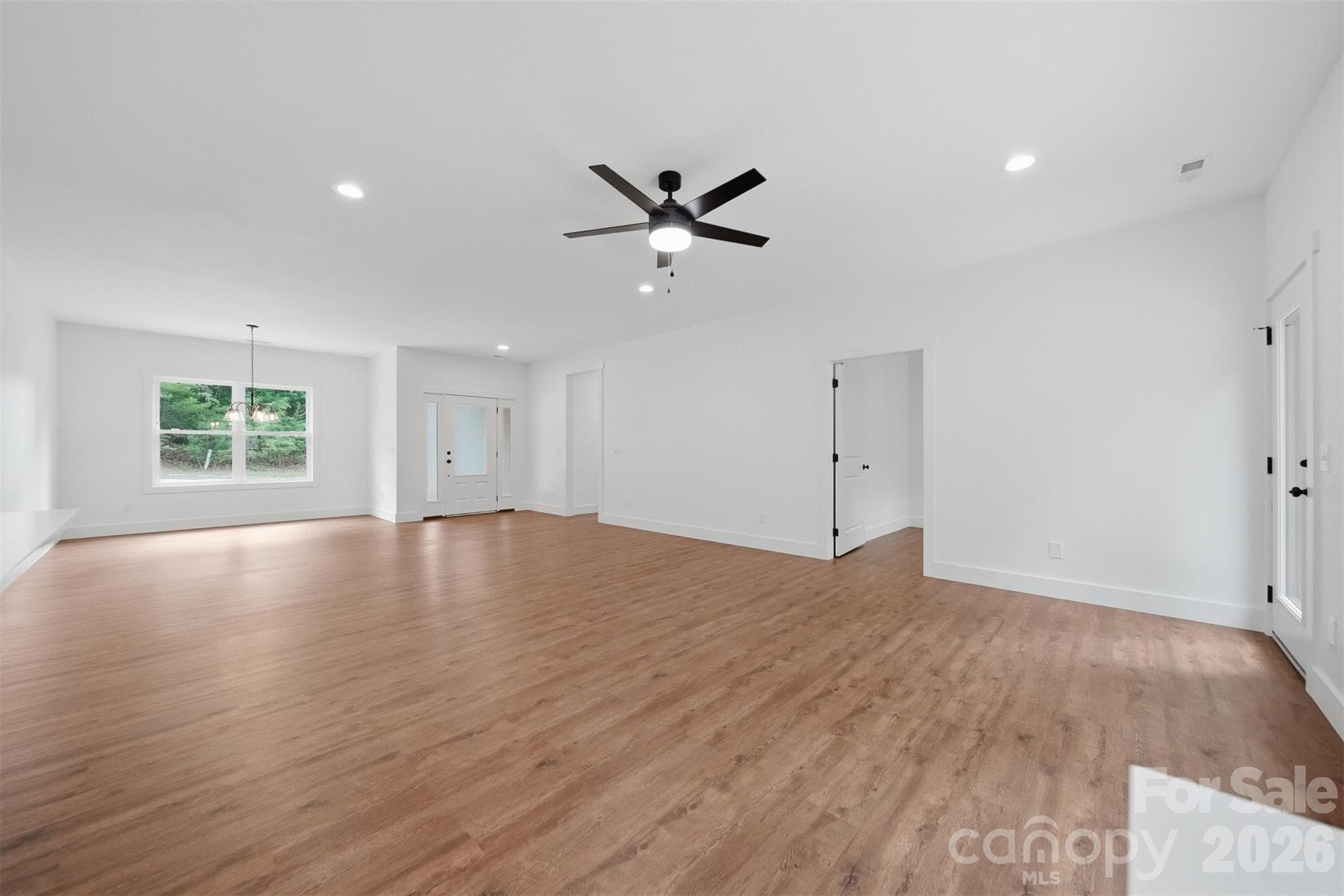 Single Family Residence at 414 Scarlett Oak Court NE, Lenoir, photo 21 of 57