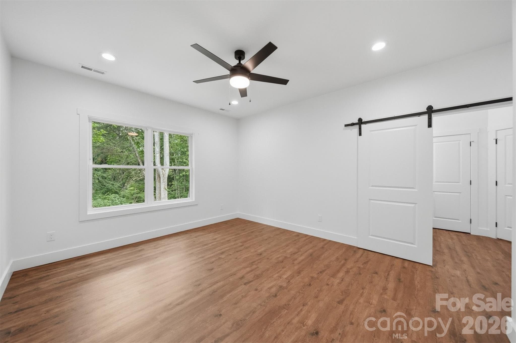 Single Family Residence at 414 Scarlett Oak Court NE, Lenoir, photo 28 of 57