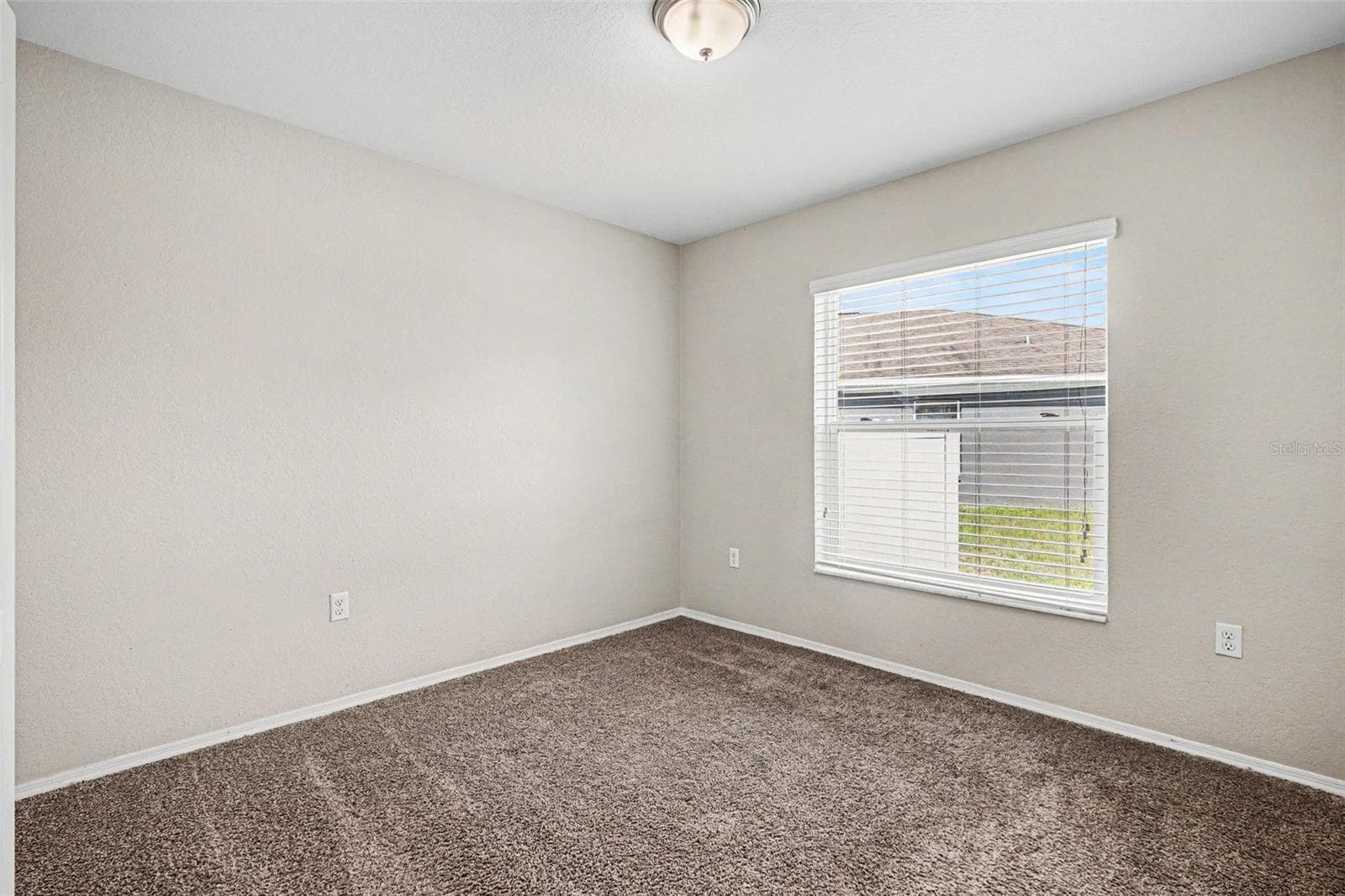 Single Family Residence at 8187 WOODVINE CIR, LAKELAND, photo 11 of 16