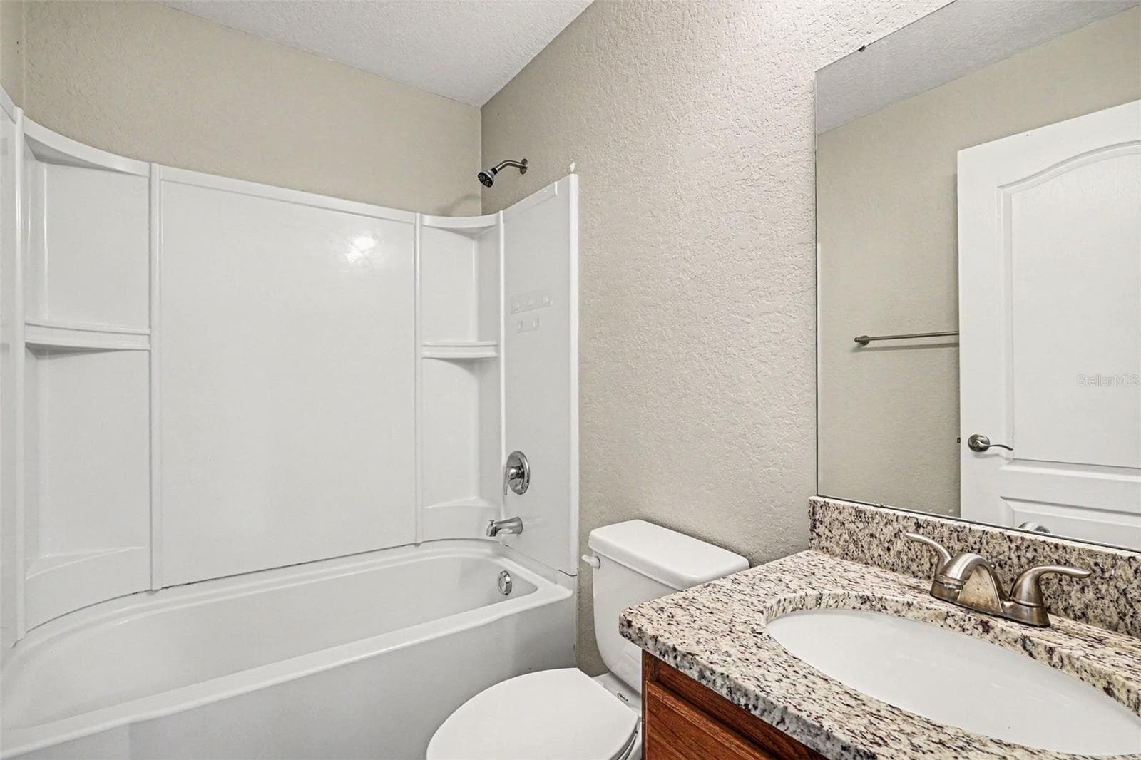 Single Family Residence at 8187 WOODVINE CIR, LAKELAND, photo 15 of 16