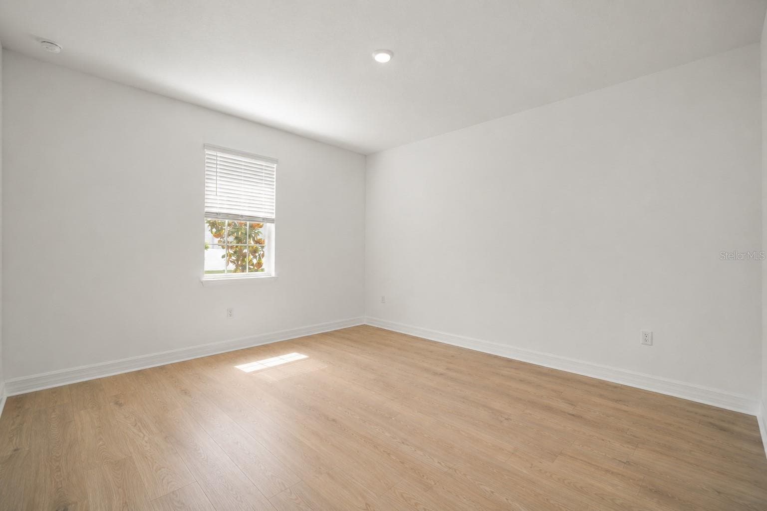 Single Family Residence at 1304 SILO DR, ST CLOUD, photo 4 of 30
