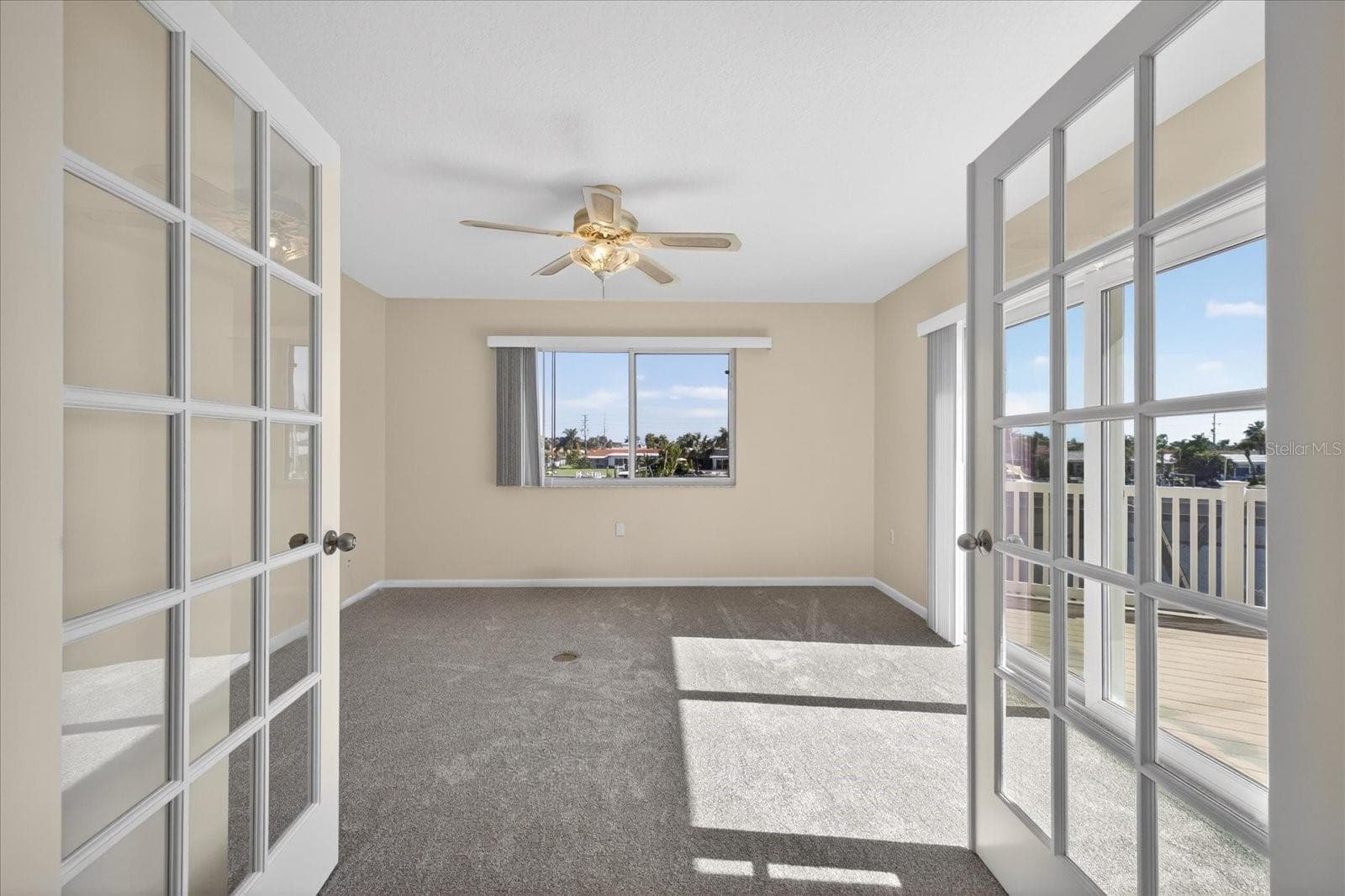 Bedroom upstairs - 3640 HARBORVIEW CT, NEW PORT RICHEY