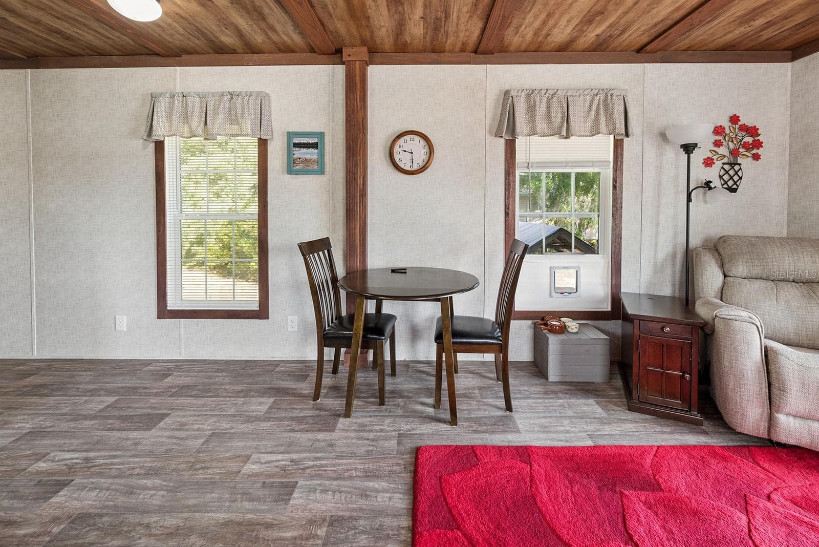 Manufactured Home at 588 S COUNTY ROAD 21, HAWTHORNE, photo 10 of 32