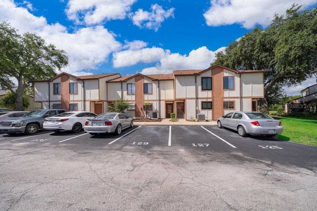 129 WHITE FAWN DR #1290
