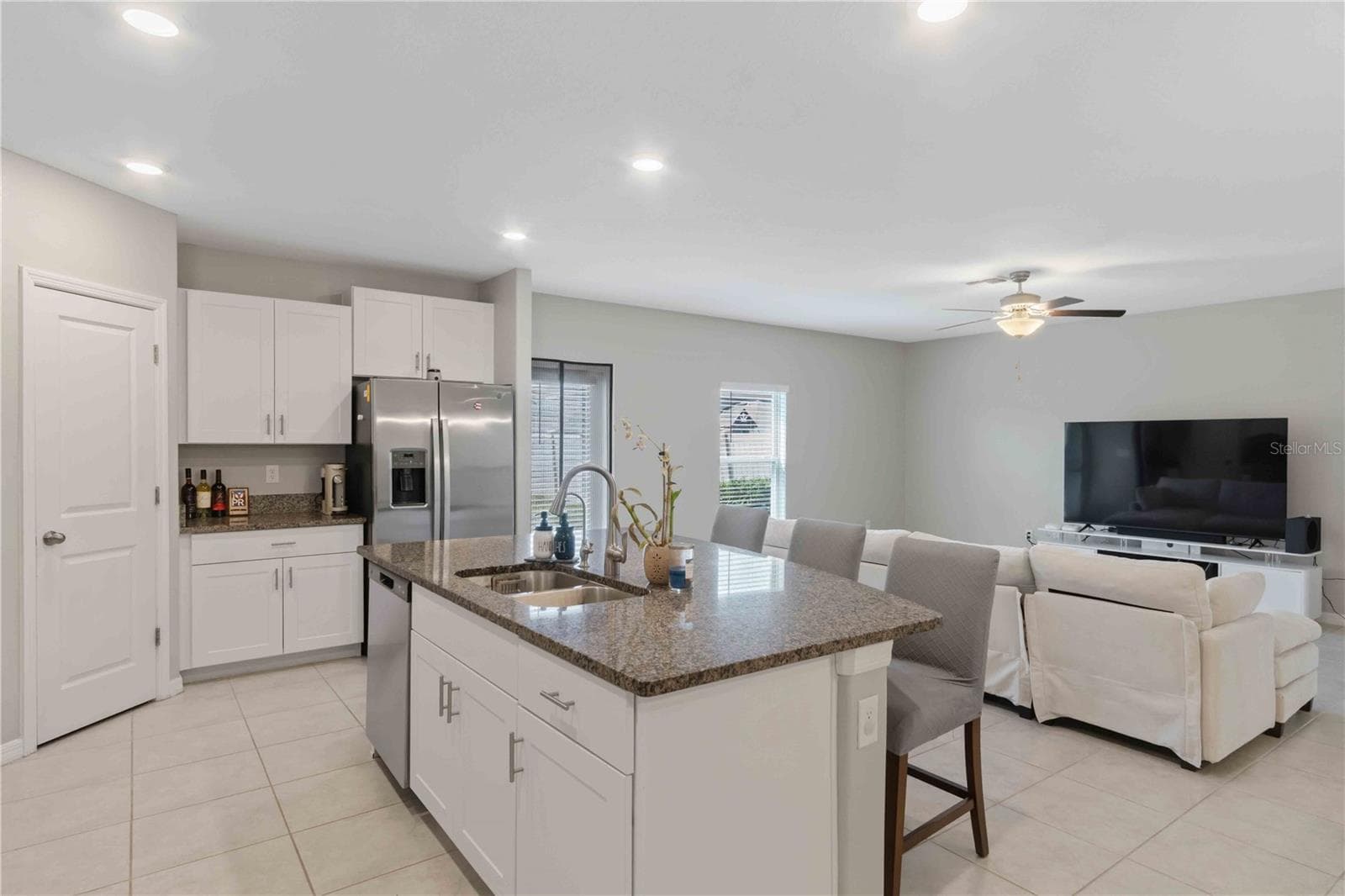 Single Family Residence at 9440 LEMON DROP LOOP, SUN CITY CENTER, photo 9 of 55