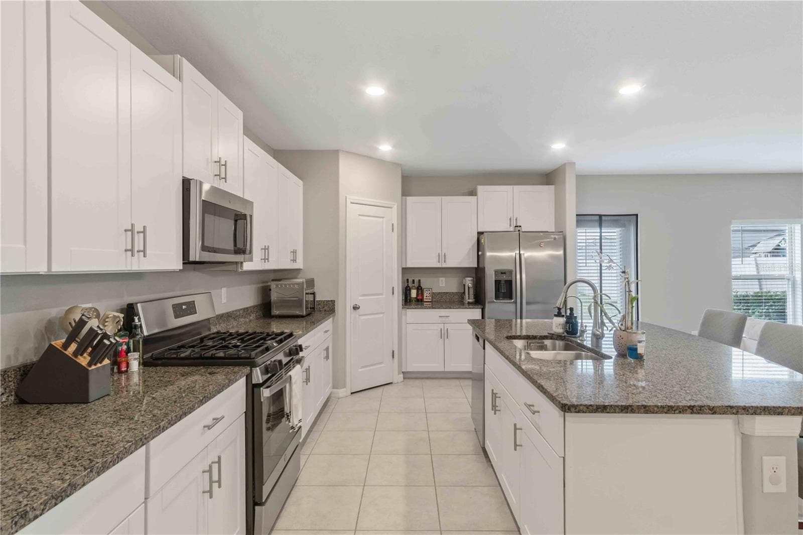 Single Family Residence at 9440 LEMON DROP LOOP, SUN CITY CENTER, photo 10 of 55