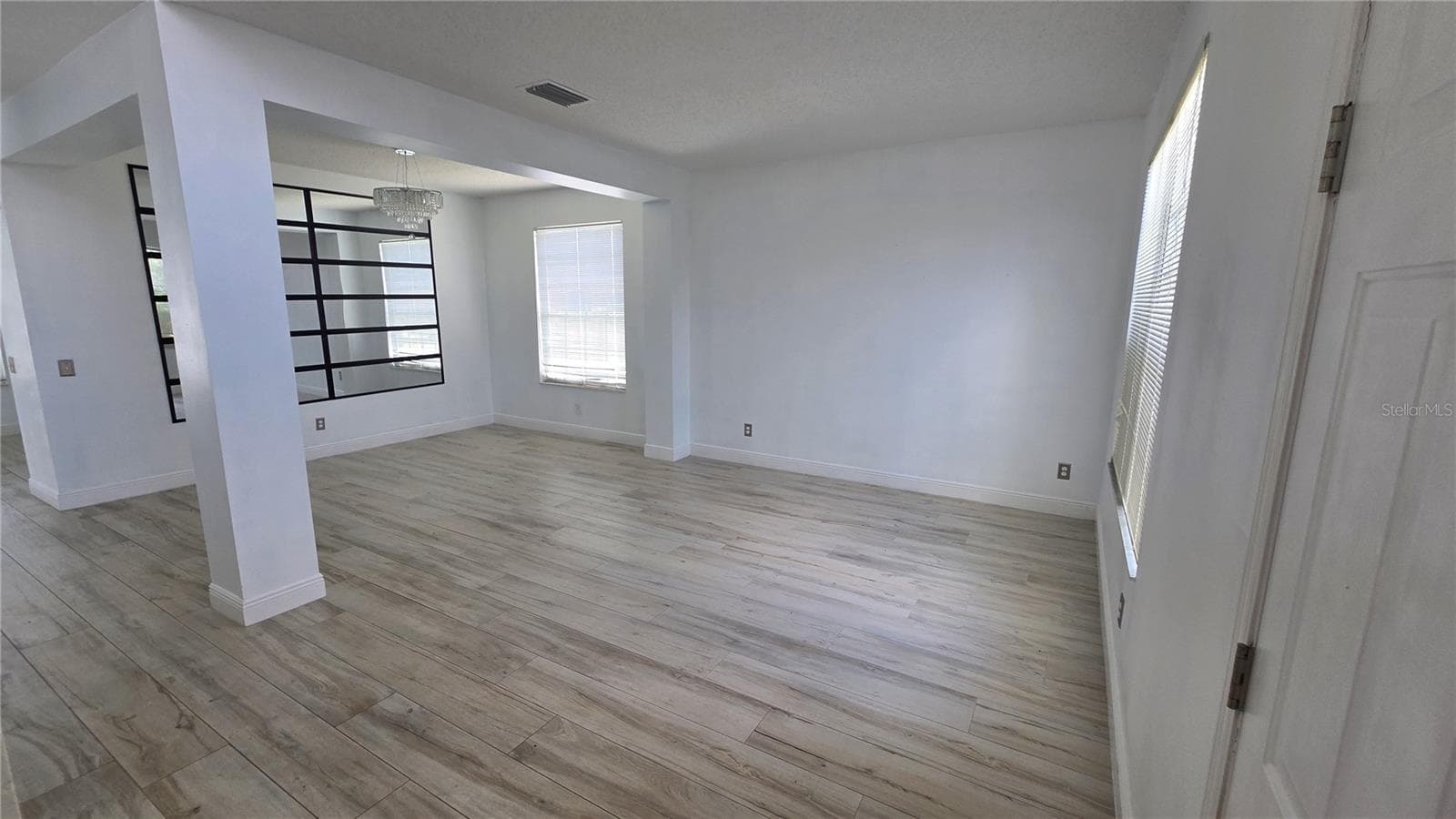 Single Family Residence at 10422 GLEN WILLOW LN, TAMPA, photo 29 of 46