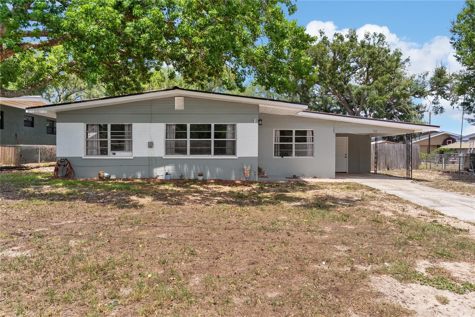 12 BEVERLY DR