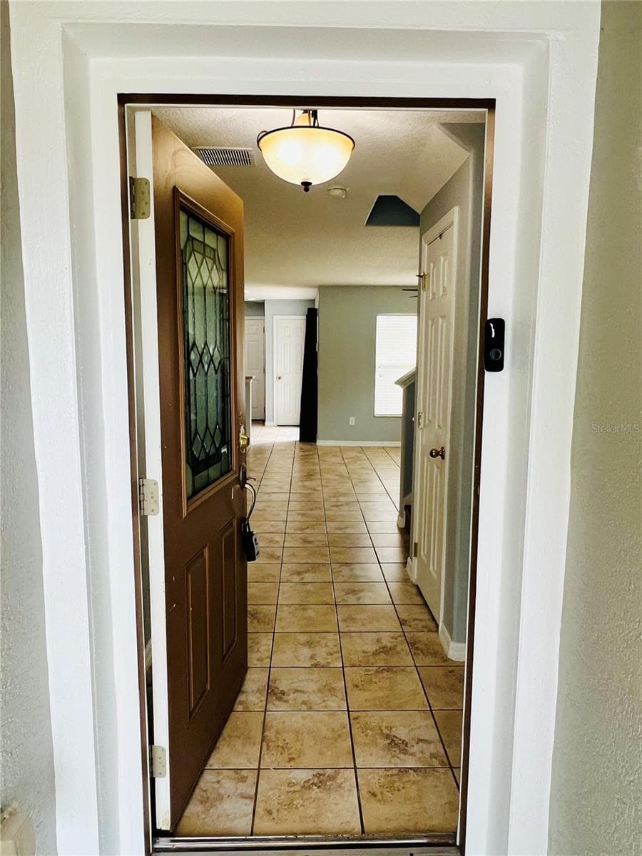 Townhouse at 13672 CYGNUS DR, ORLANDO, photo 3 of 24