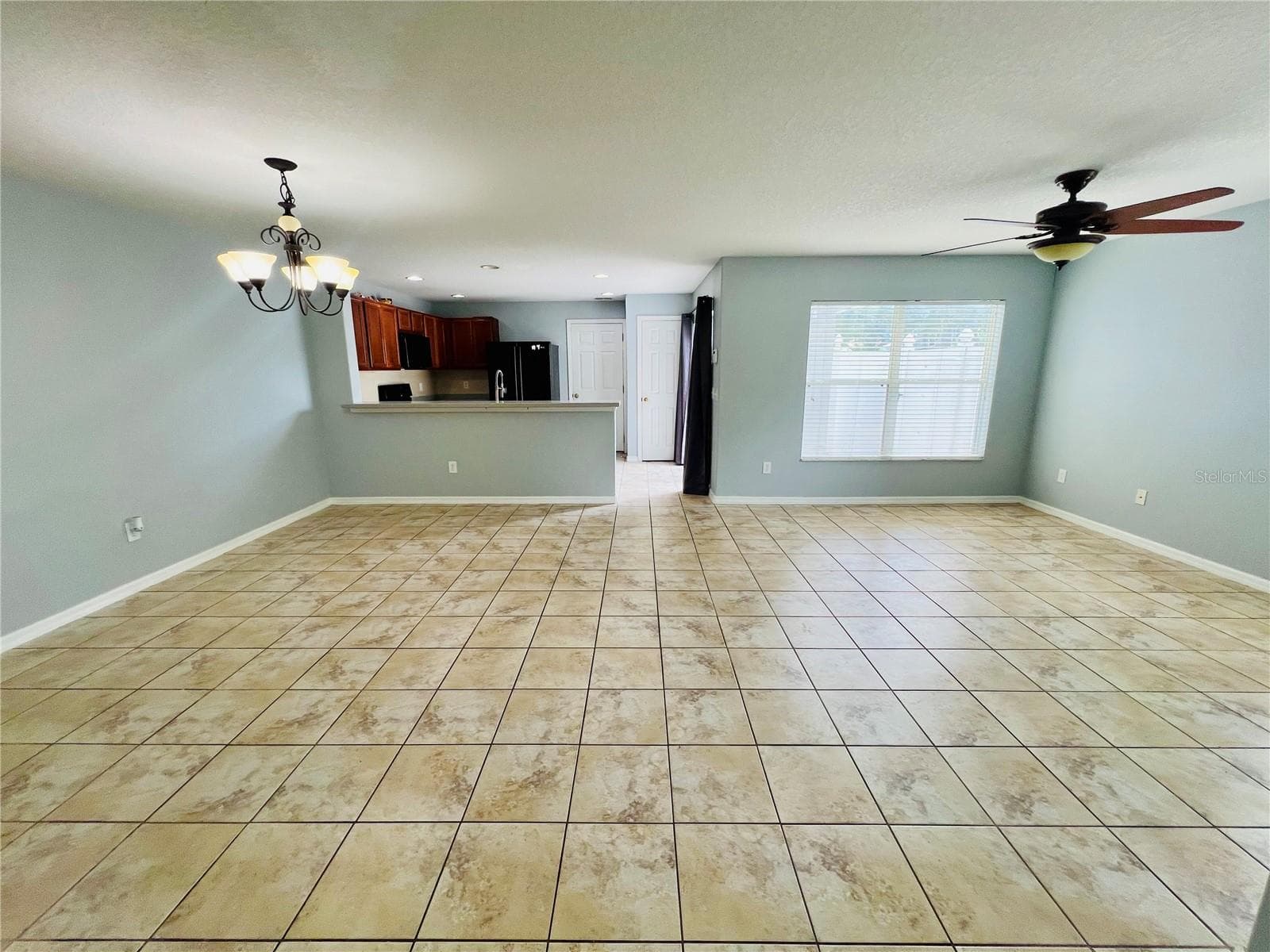 Dinning/living room - 13672 CYGNUS DR, ORLANDO