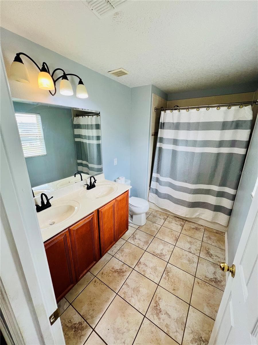 Bathroom 3 - 13672 CYGNUS DR, ORLANDO