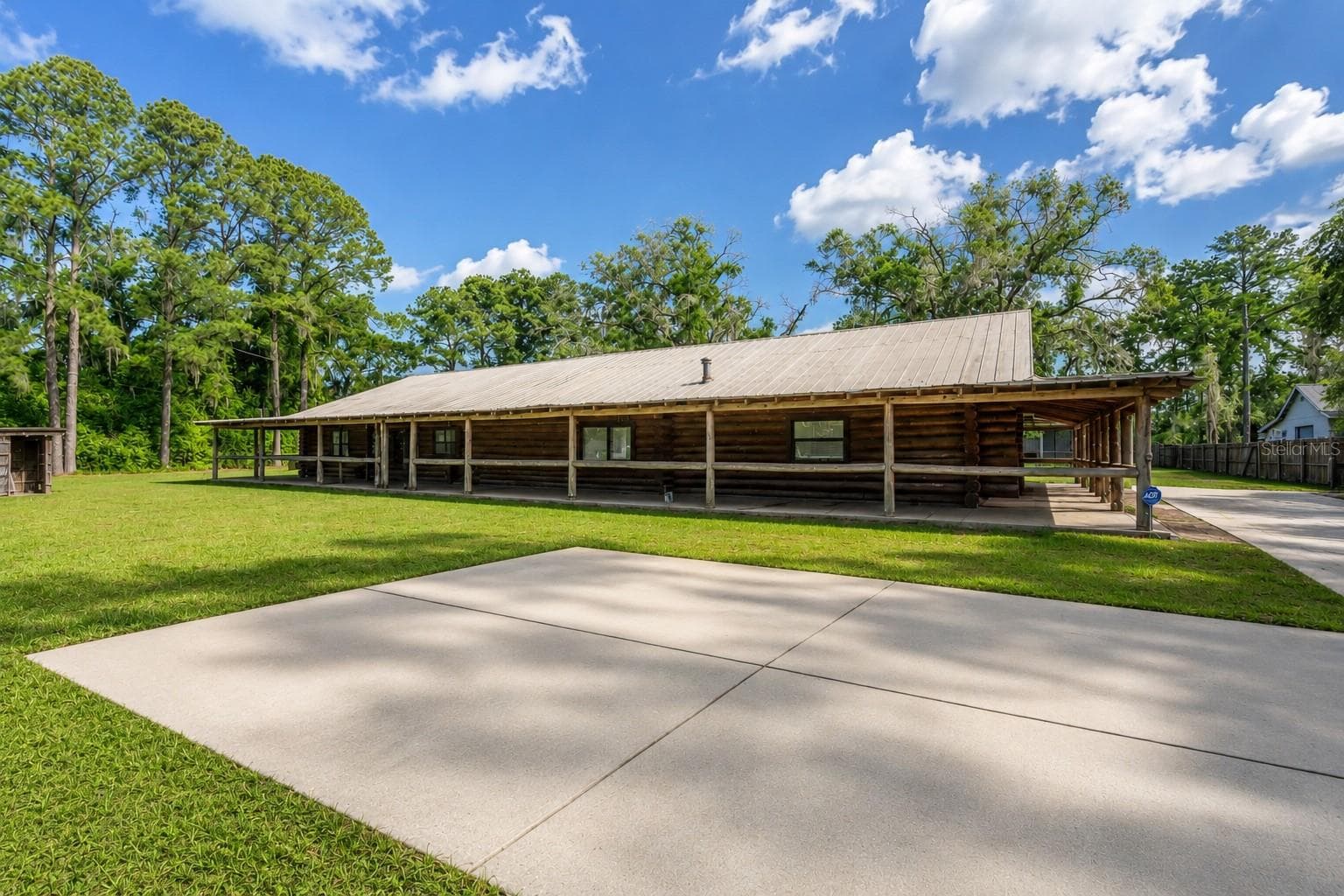 Log Cabin House - 13203 BLISSFIELD, ODESSA