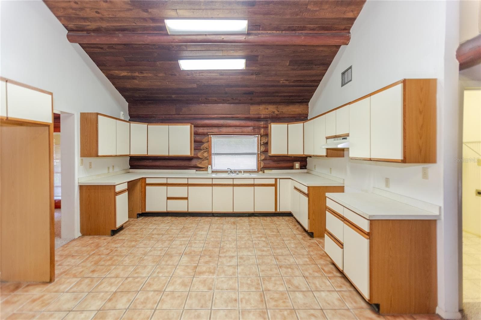 Kitchen - 13203 BLISSFIELD, ODESSA