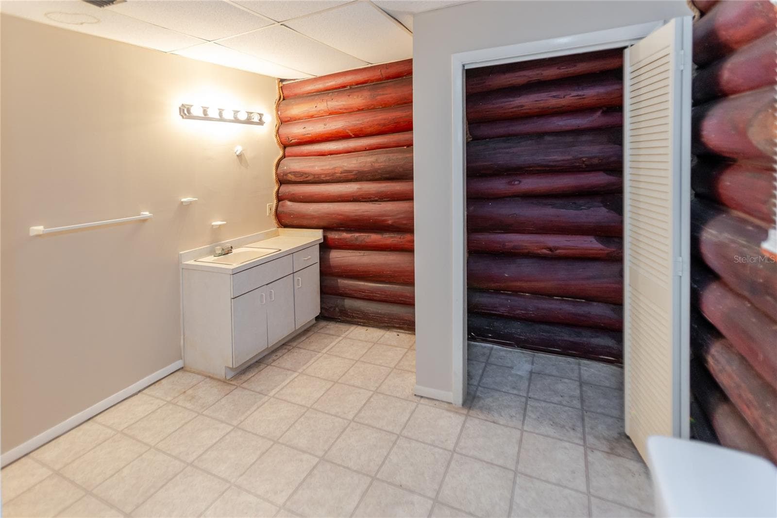 Bathroom 2 - 13203 BLISSFIELD, ODESSA