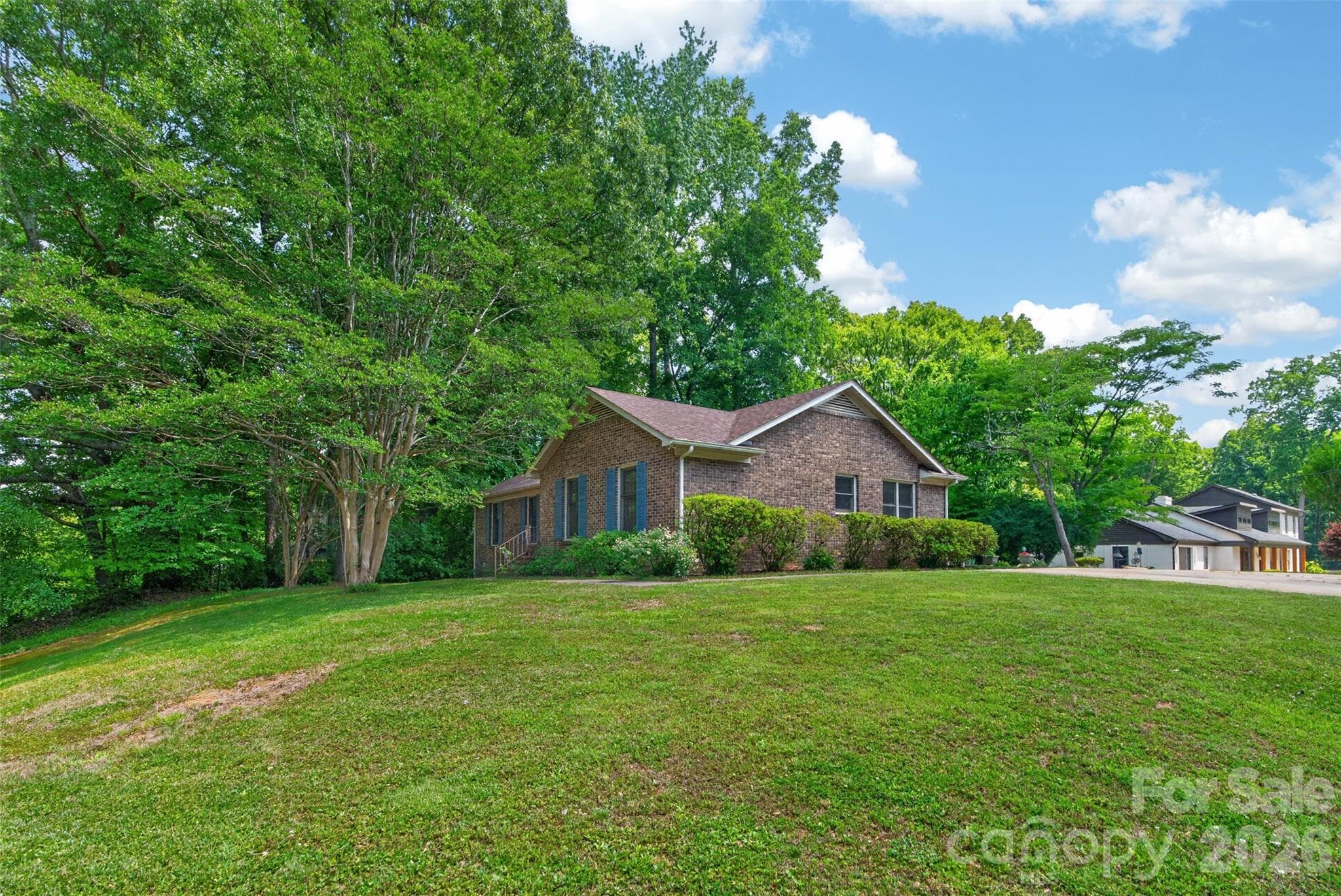 Single Family Residence at 104 Hallett Street, Fort Mill, photo 35 of 48