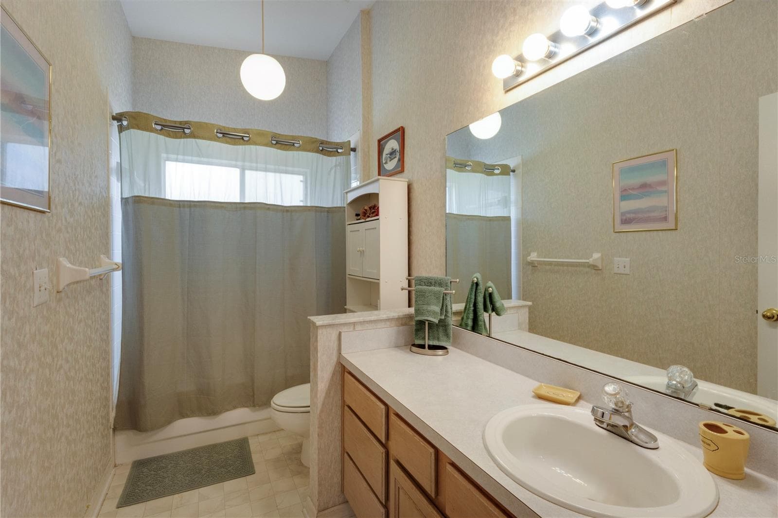 2nd Bathroom - 5030 EL DESTINO DR, LEESBURG