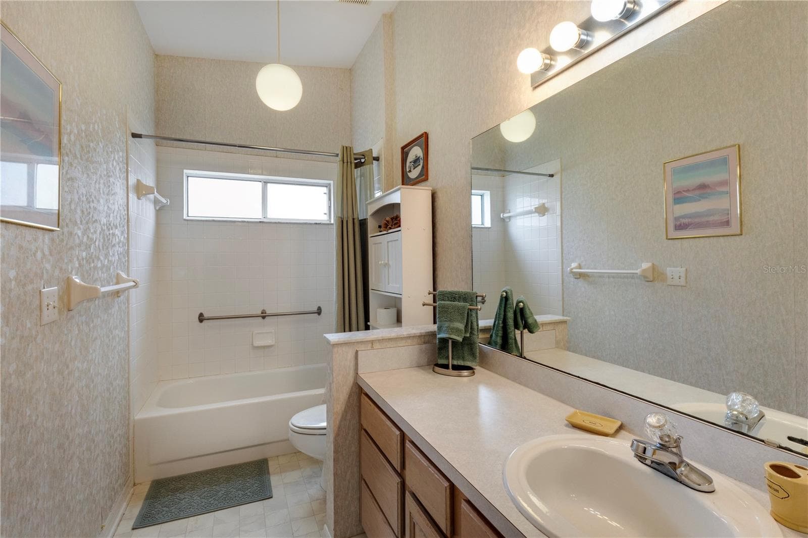 2nd Bathroom - 5030 EL DESTINO DR, LEESBURG