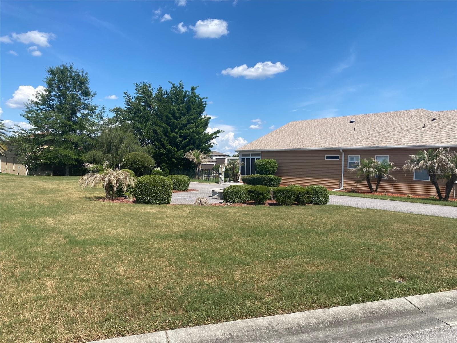 357 TRAVELERS DR
