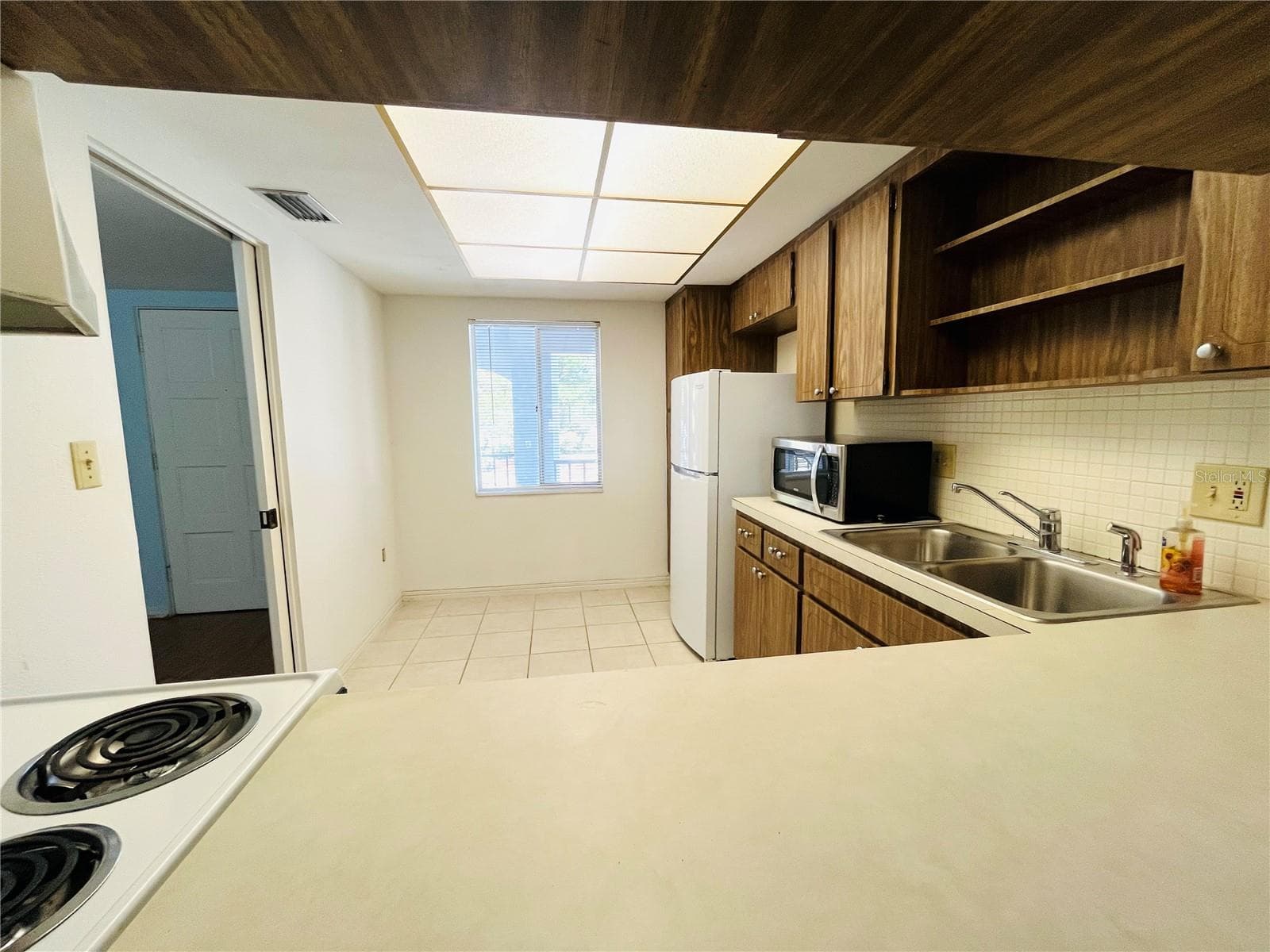 Condominium at 8651 10TH ST N #210, ST PETERSBURG, photo 24 of 30