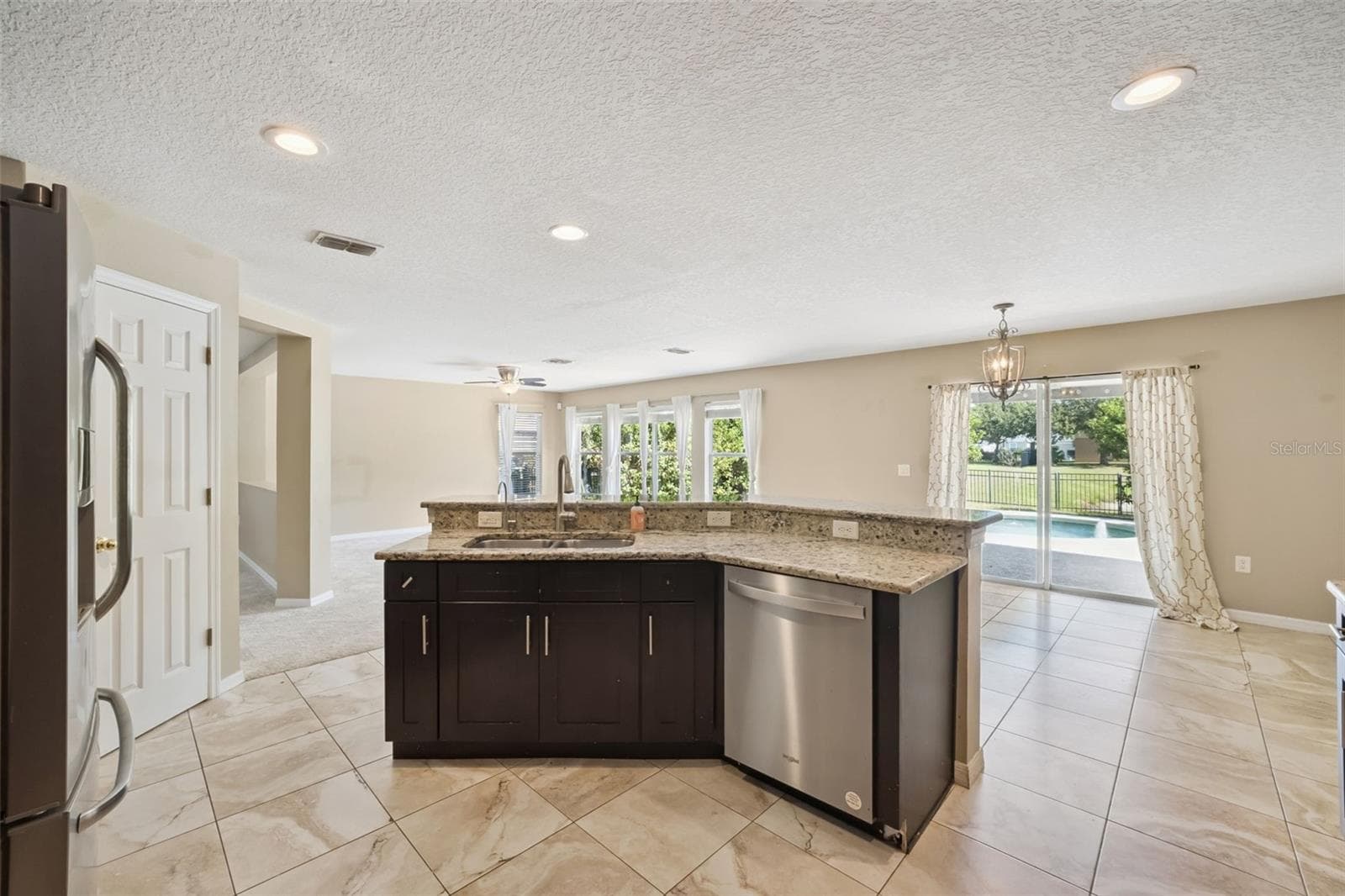 Kitchen - 5056 GANDROSS LN, MOUNT DORA