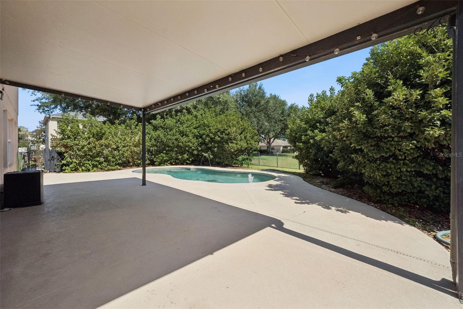 Outdoor Lanai looking into the Pool - 5056 GANDROSS LN, MOUNT DORA
