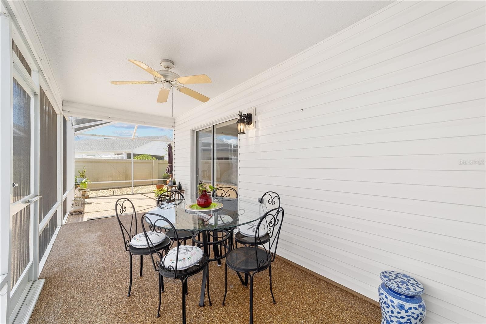 Villa at 418 FLOSSMOOR CT, THE VILLAGES, photo 37 of 62