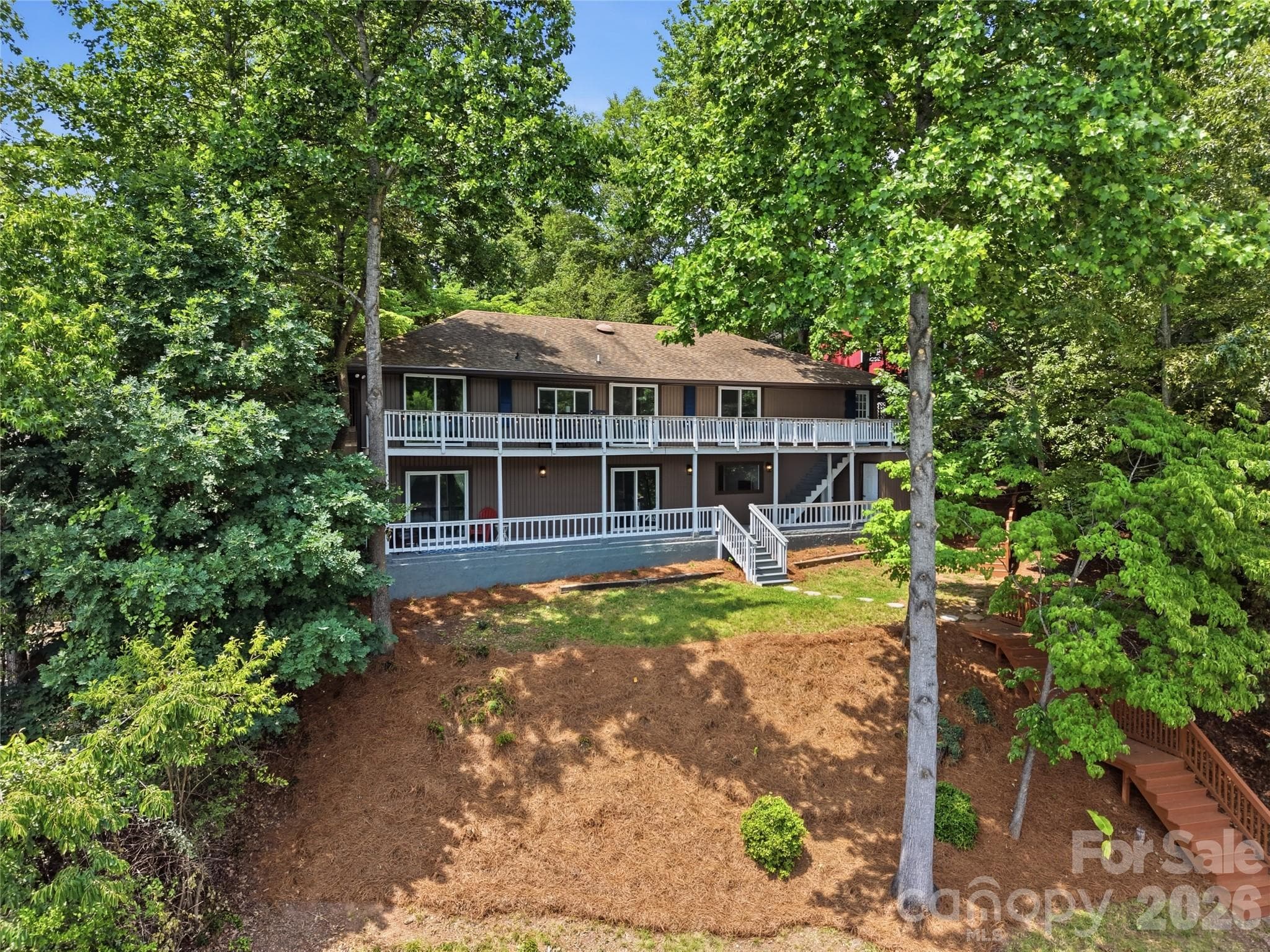 Single Family Residence at 1113 Palmyra Drive, Tega Cay, photo 36 of 45
